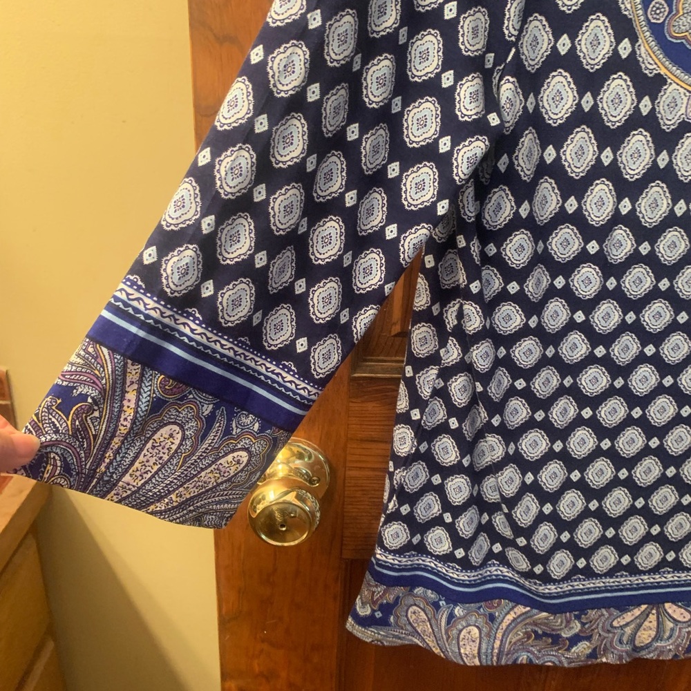 Chico New With Tags Top, Multi Pattern, 3 Shades … - image 4